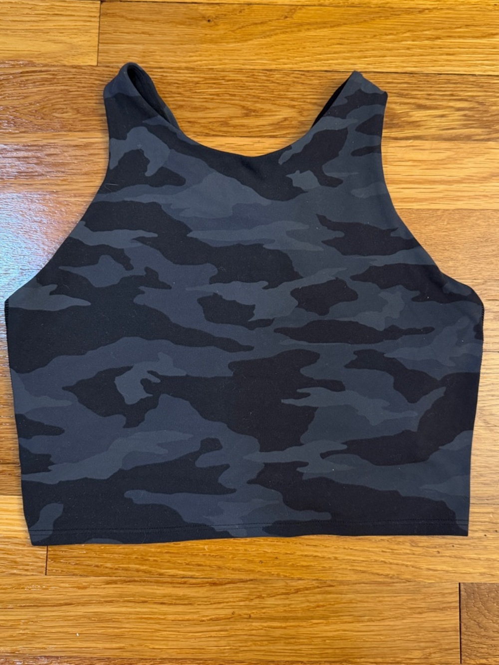 Athleta Conscious Crop Sports Bra Dark Camo - Size Small - Cropped Tank Top